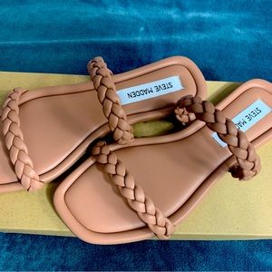 NEW! Steve Madden Sandals
